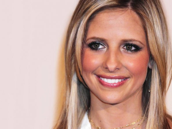 Sarah-Michelle-Gellar-22