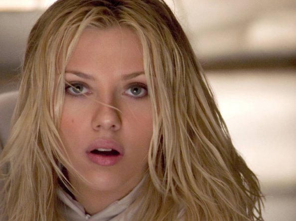 Scarlett-Johansson-29