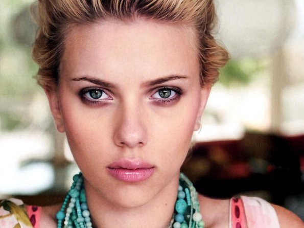 Scarlett-Johansson-47