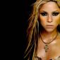 Shakira-49
