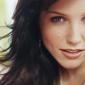 Sophia-Bush-19