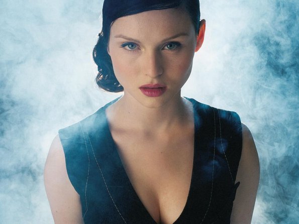 Sophie-Ellis-Bextor-11