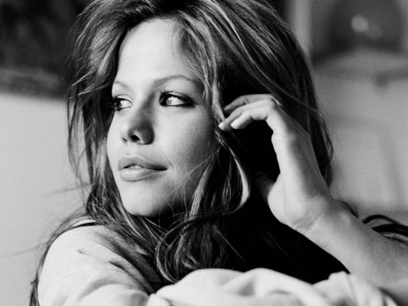 Tammin-Sursok-13