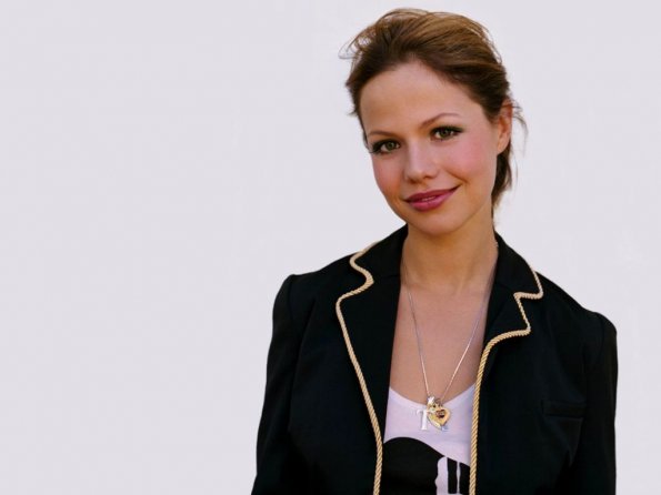 Tammin-Sursok-8