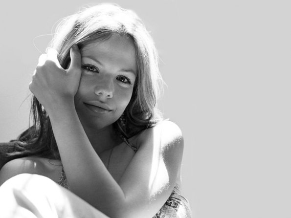 Tammin-Sursok-9