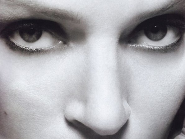 Uma-Thurman-24