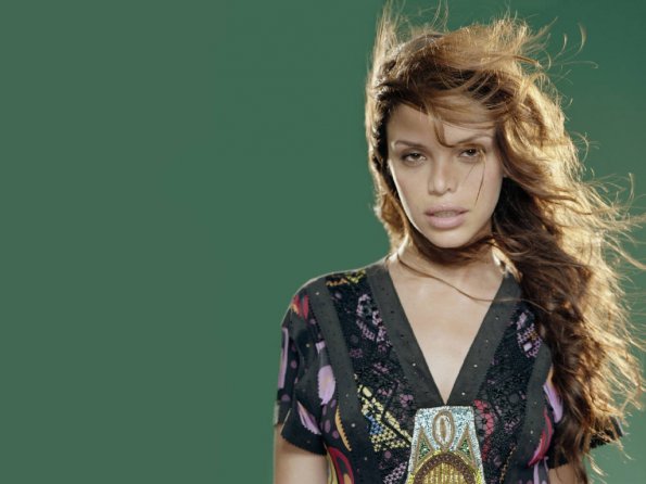 Vanessa-Ferlito-12