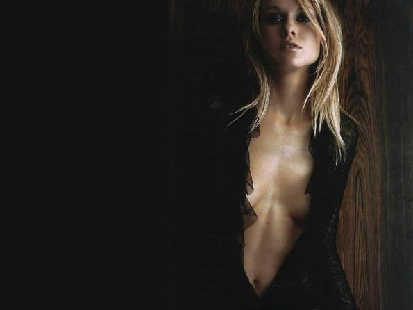 Vanessa-Lorenzo-8