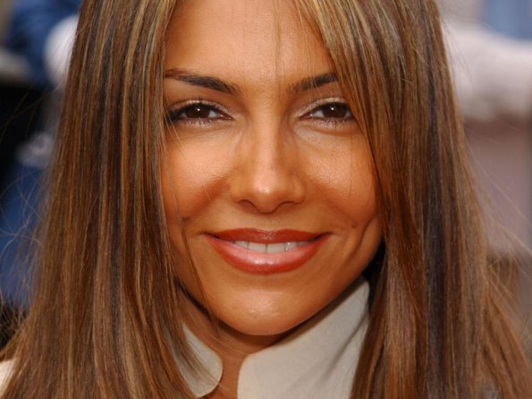 Vanessa-Marcil-12