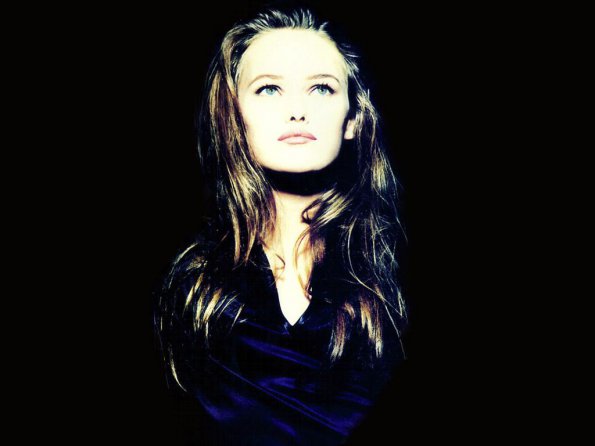 Vanessa-Paradis-9