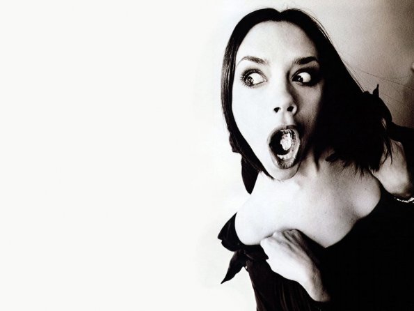 Victoria-Beckham-15