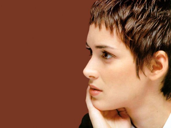 Winona-Ryder-11