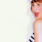 Zooey-Deschanel-25