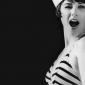 Zooey-Deschanel-26