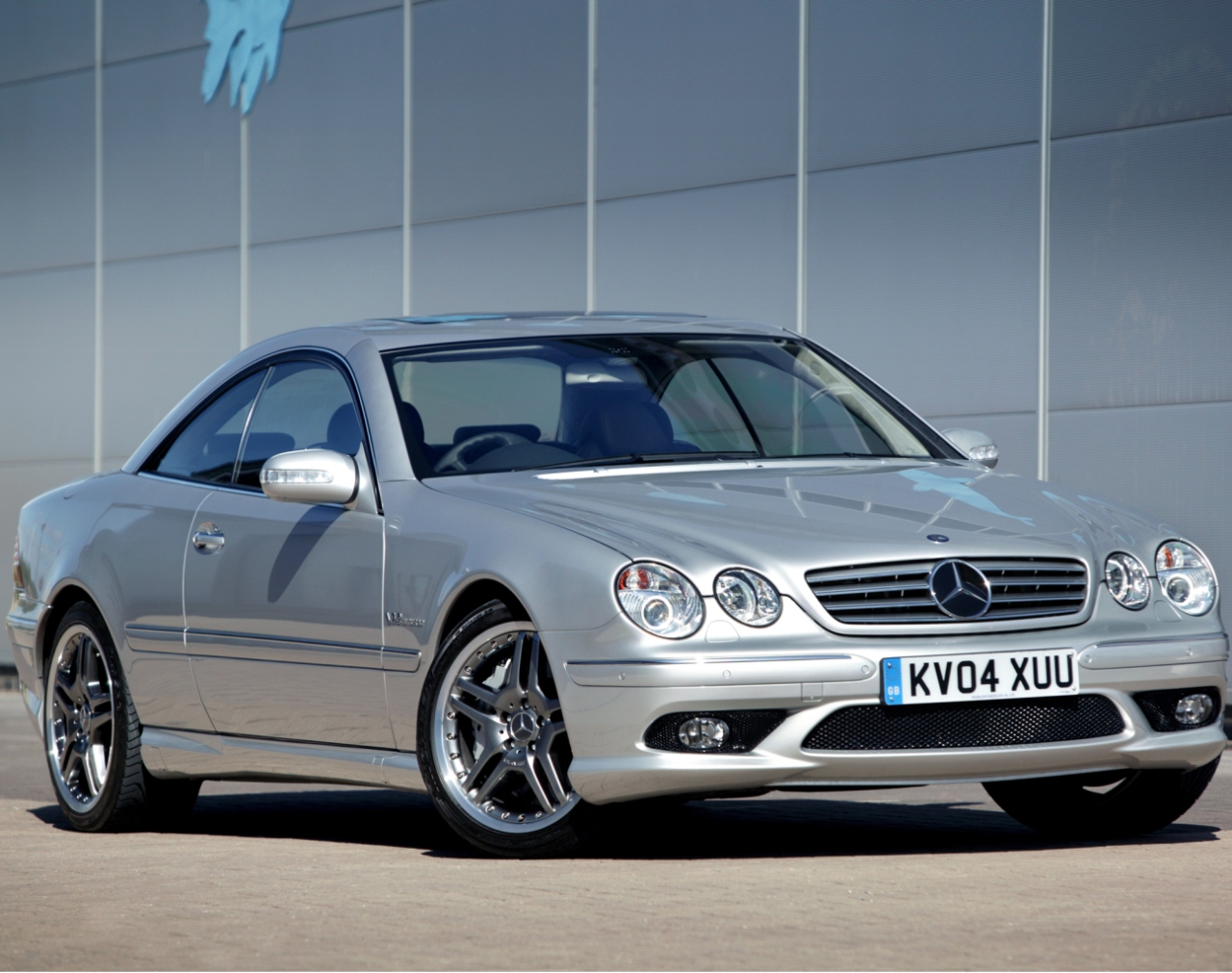 Mercedes-Benz-CL-65-AMG-01
