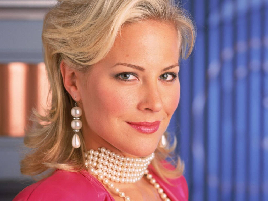 brittany-daniel-8
