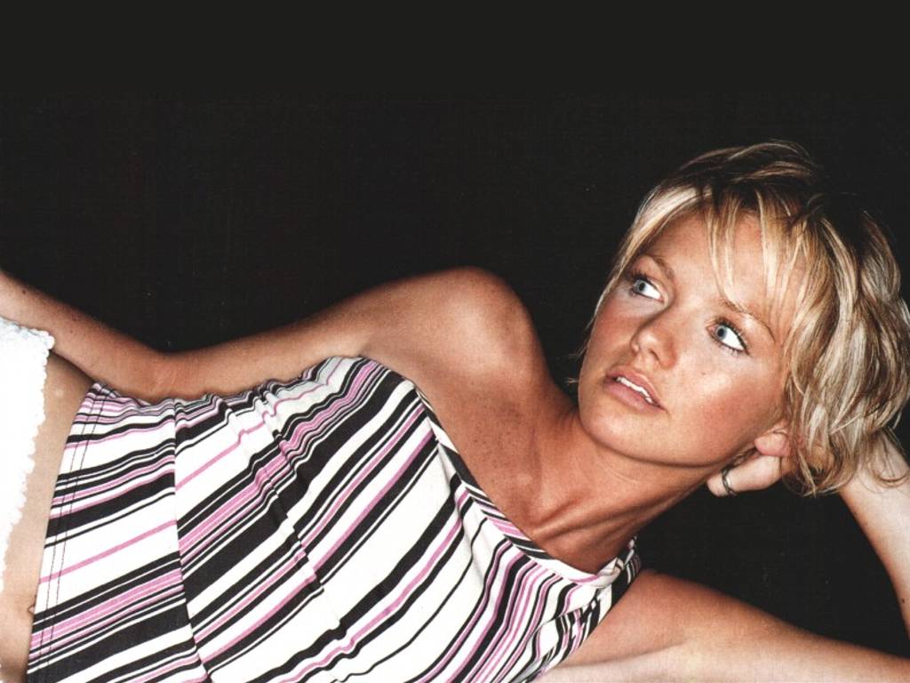Hannah-Spearritt-6