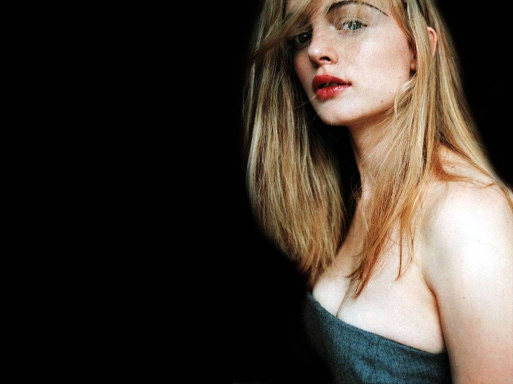Heather-Graham-57
