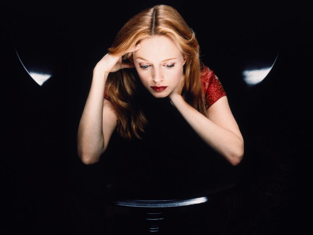 Heather-Graham-7