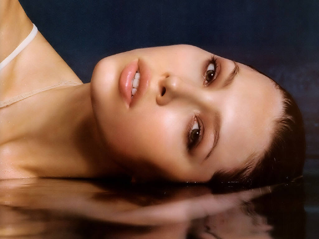 Jessica-Biel-2