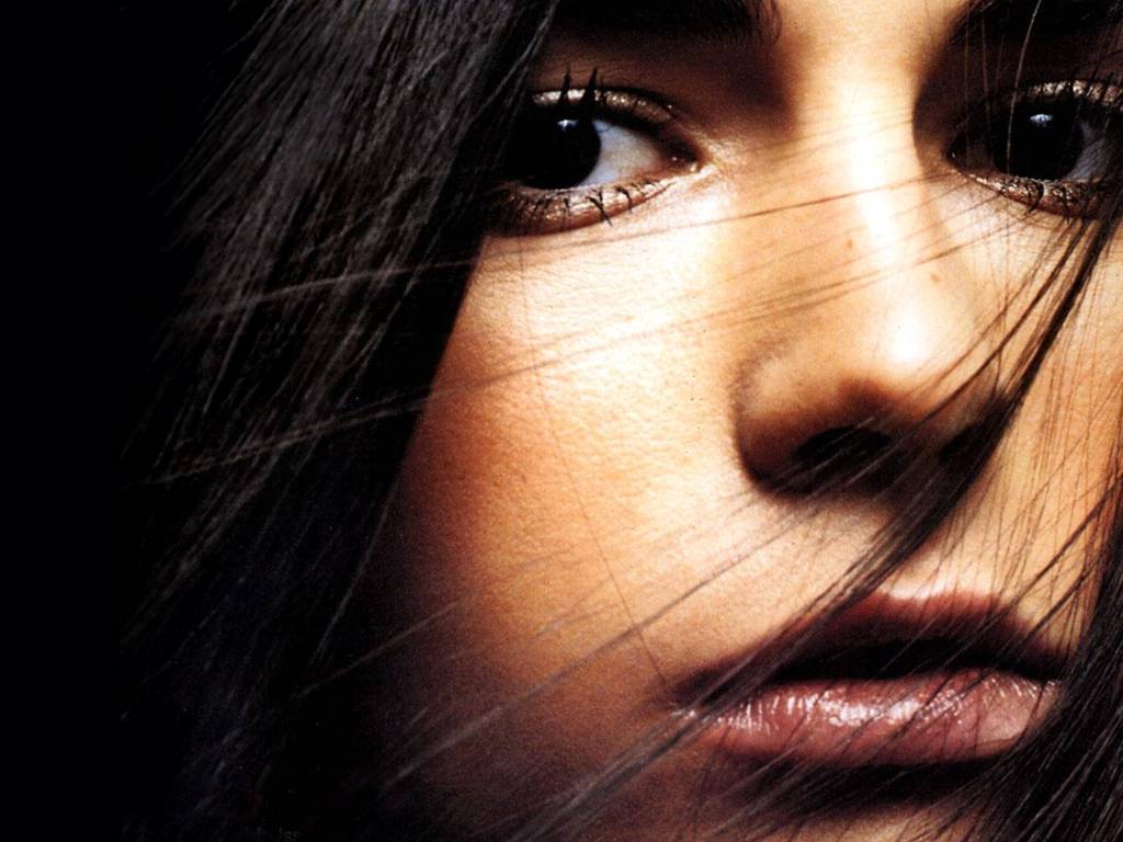 Jordana-Brewster-8