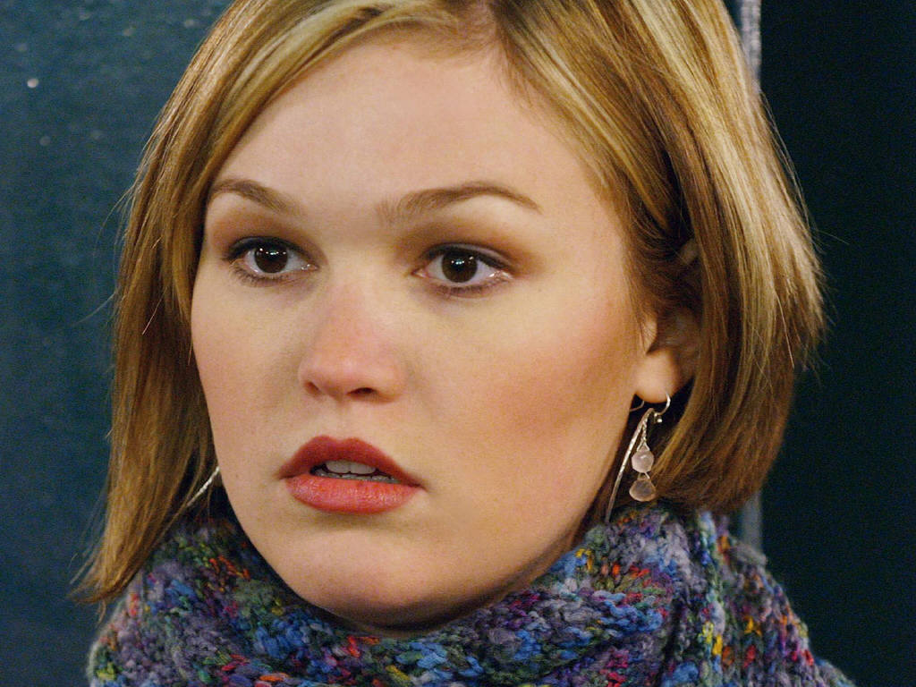Julia-Stiles-4