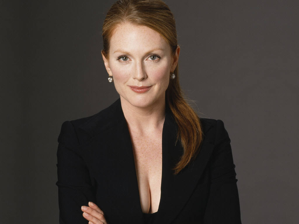 Julianne-Moore-2
