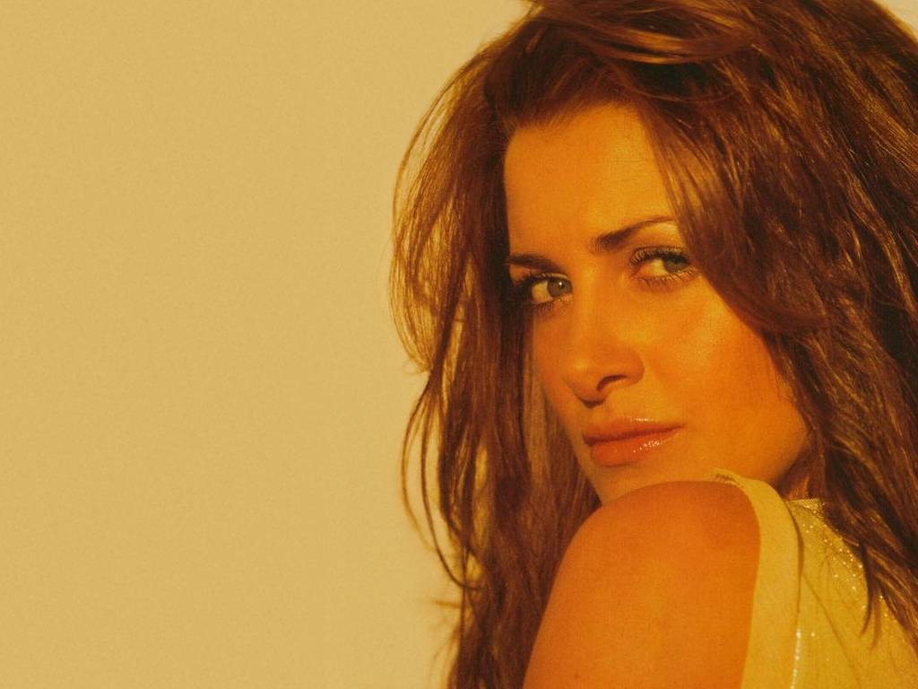 Kirsty-Gallacher-65