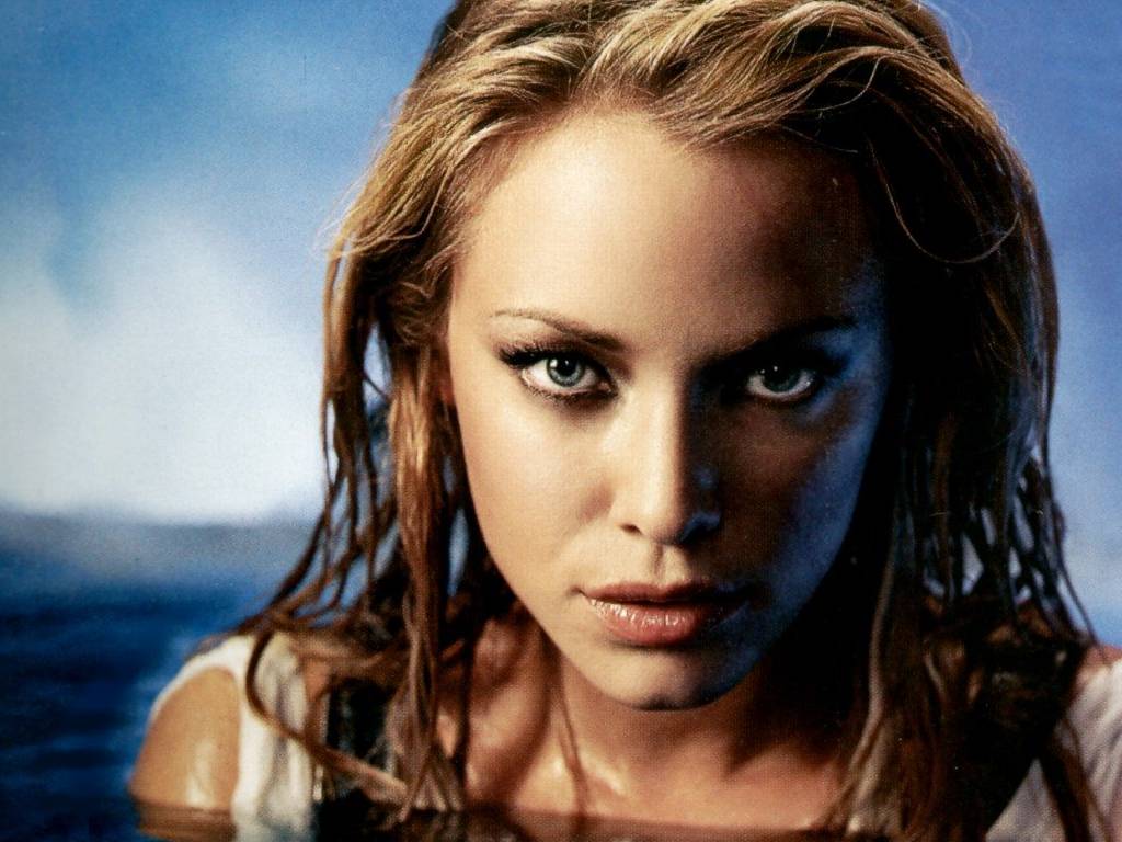 Kristanna-Loken-97