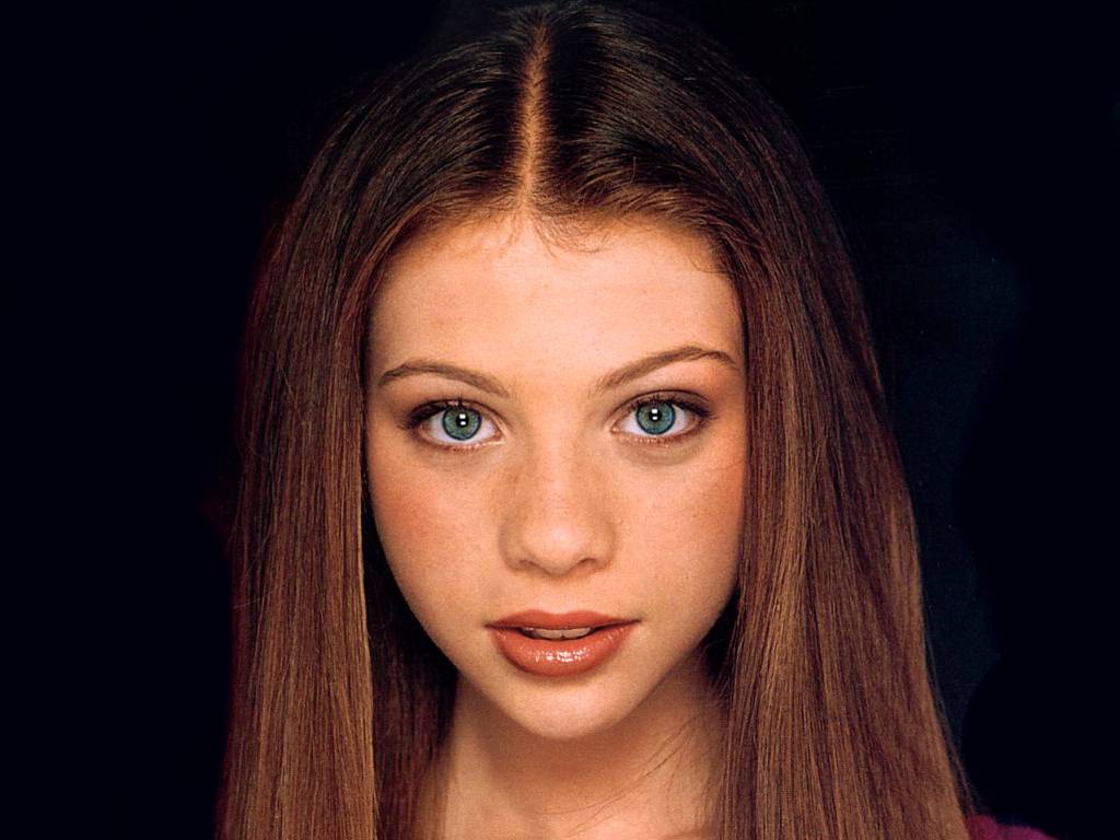 Michelle-Trachtenberg-67