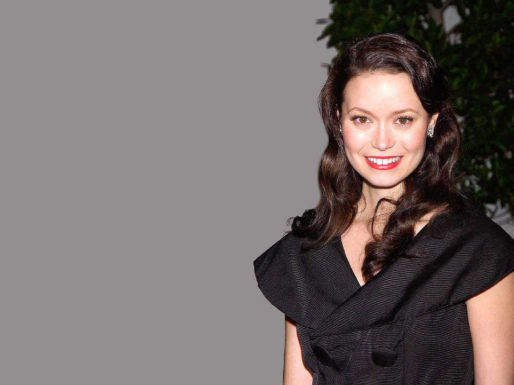 Summer-Glau-7