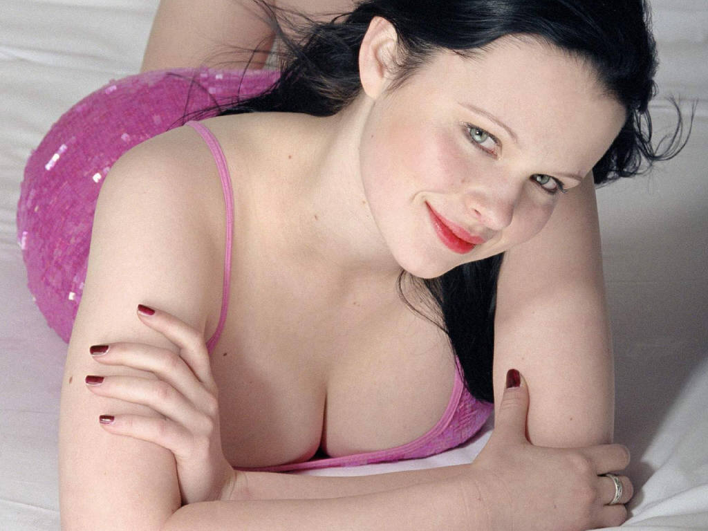 Thora-Birch-4