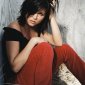 Tiffani-Amber-Thiessen-14
